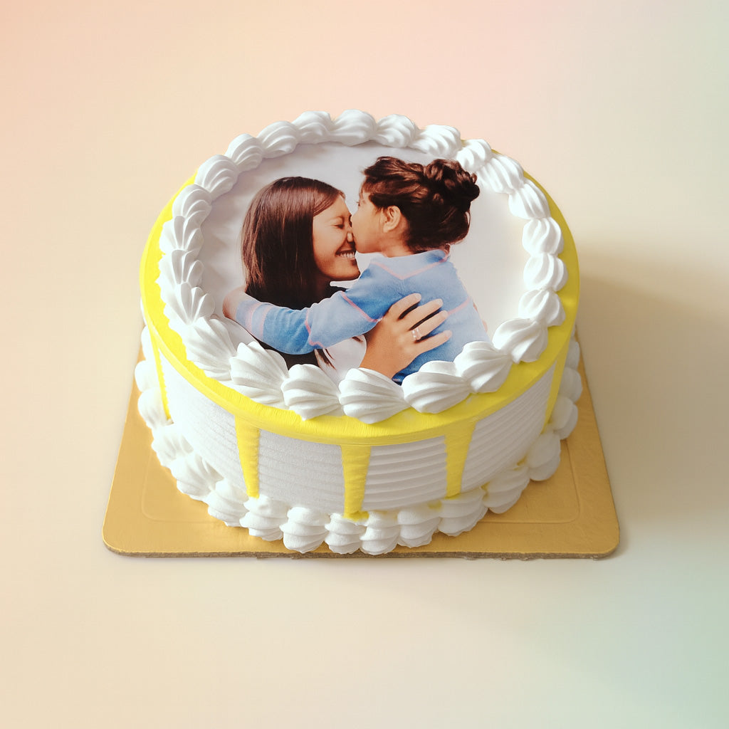 Pineapple Photo Cake